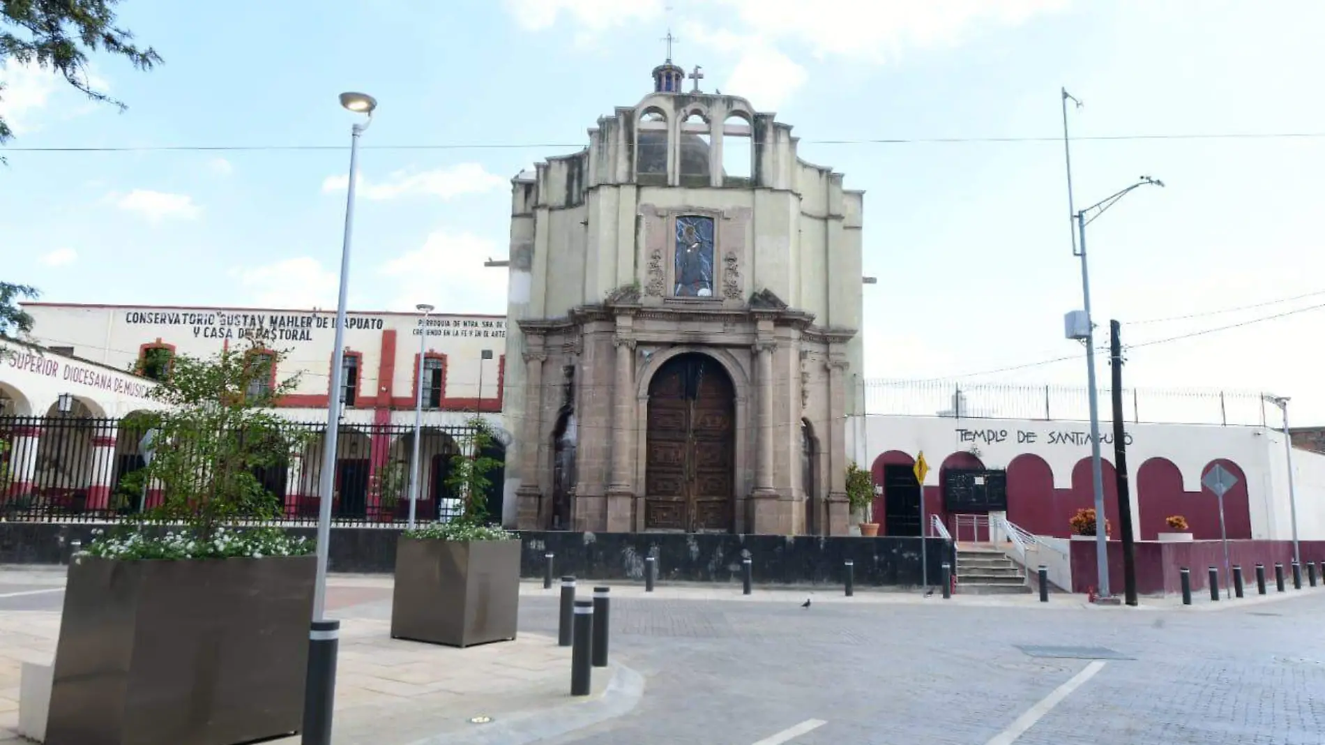 Invertirán casi un millón de pesos en restauración exterior de Templo de Santiaguito en Irapuato (1)